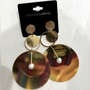 💕 Fashion earrings gold plated nwt mirrored circles 💕